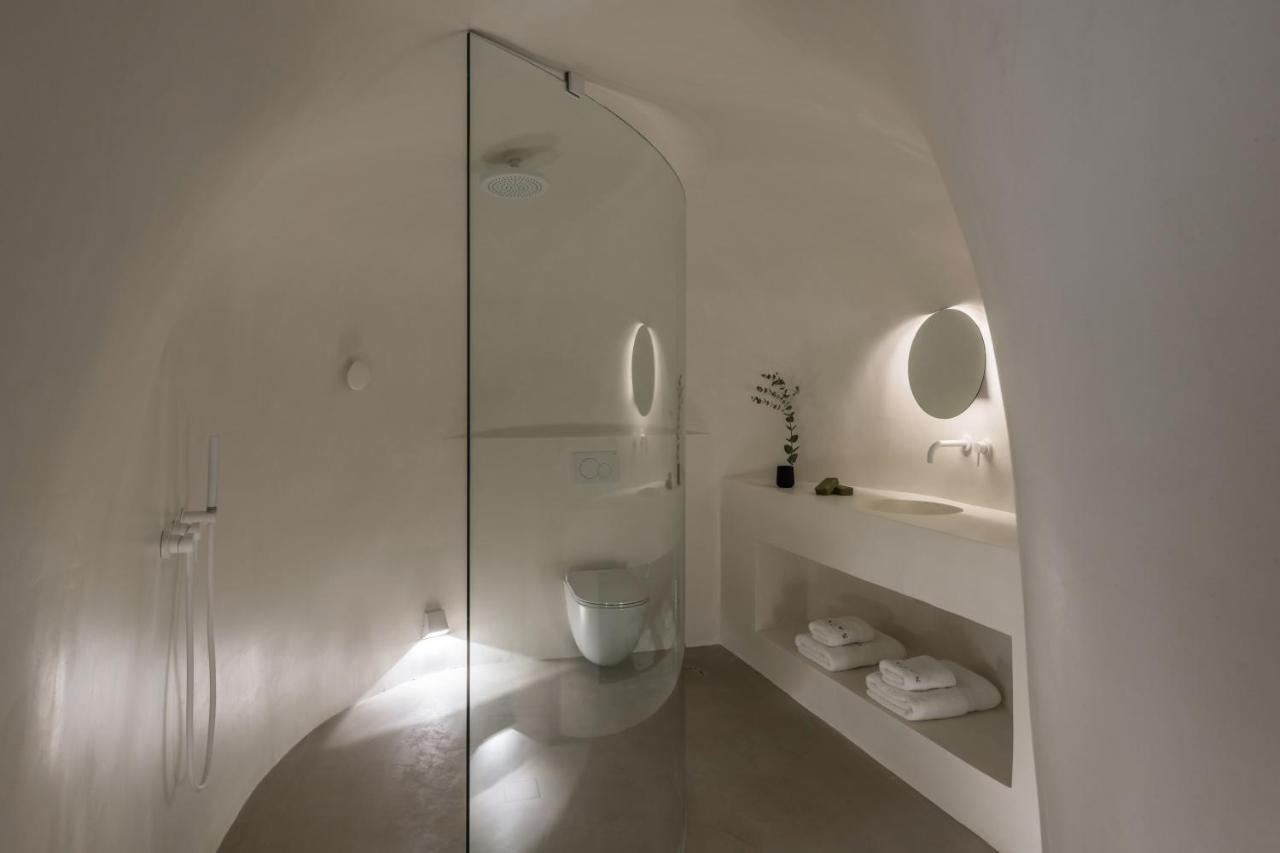 The Saint Hotel Oia