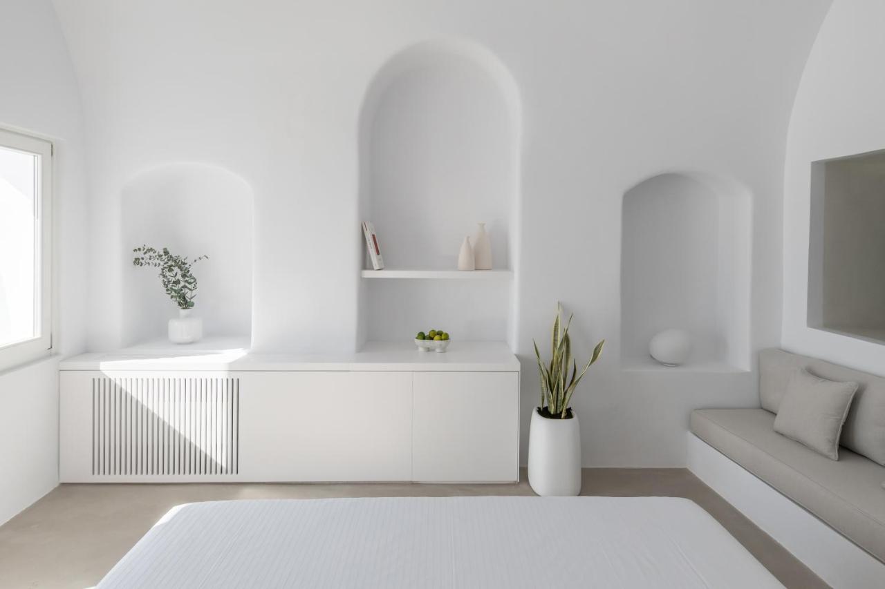 The Saint Hotel Oia